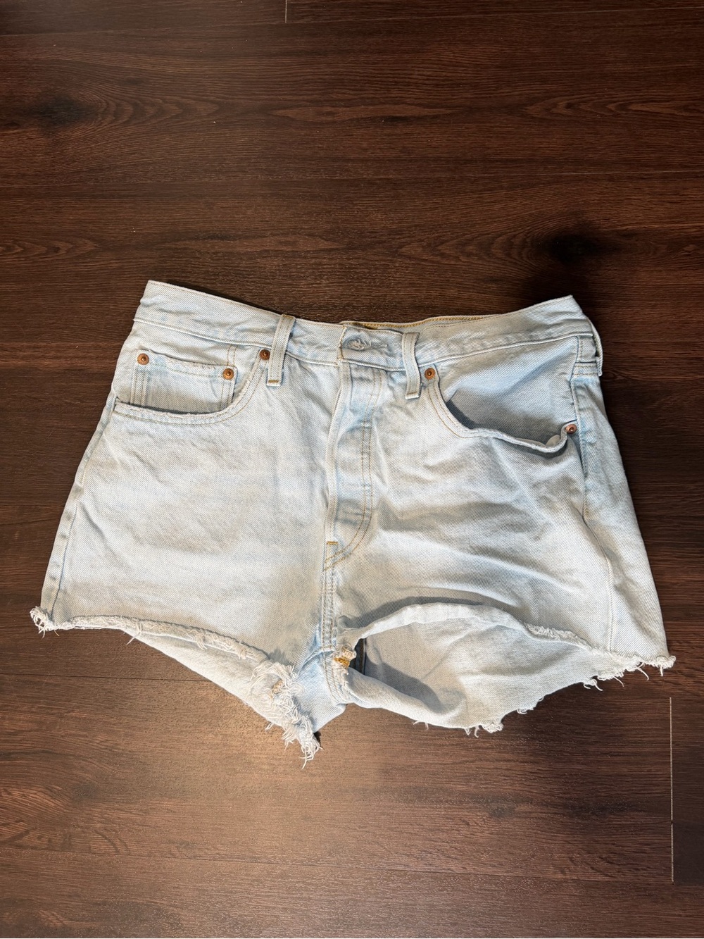 Levi’s 501 jean shorts